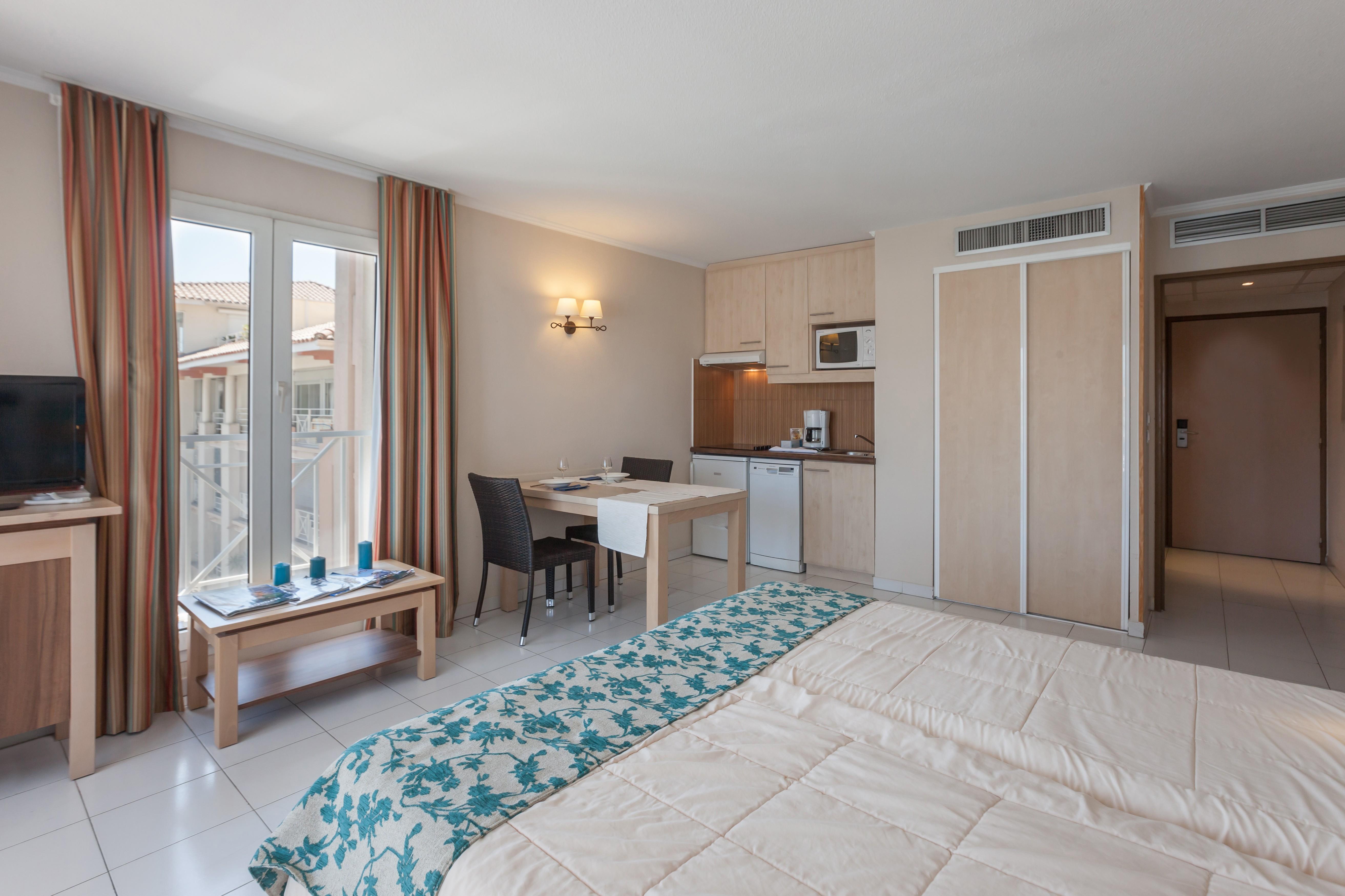 Residence Pierre & Vacances Cap Hermes Фрежюс Экстерьер фото