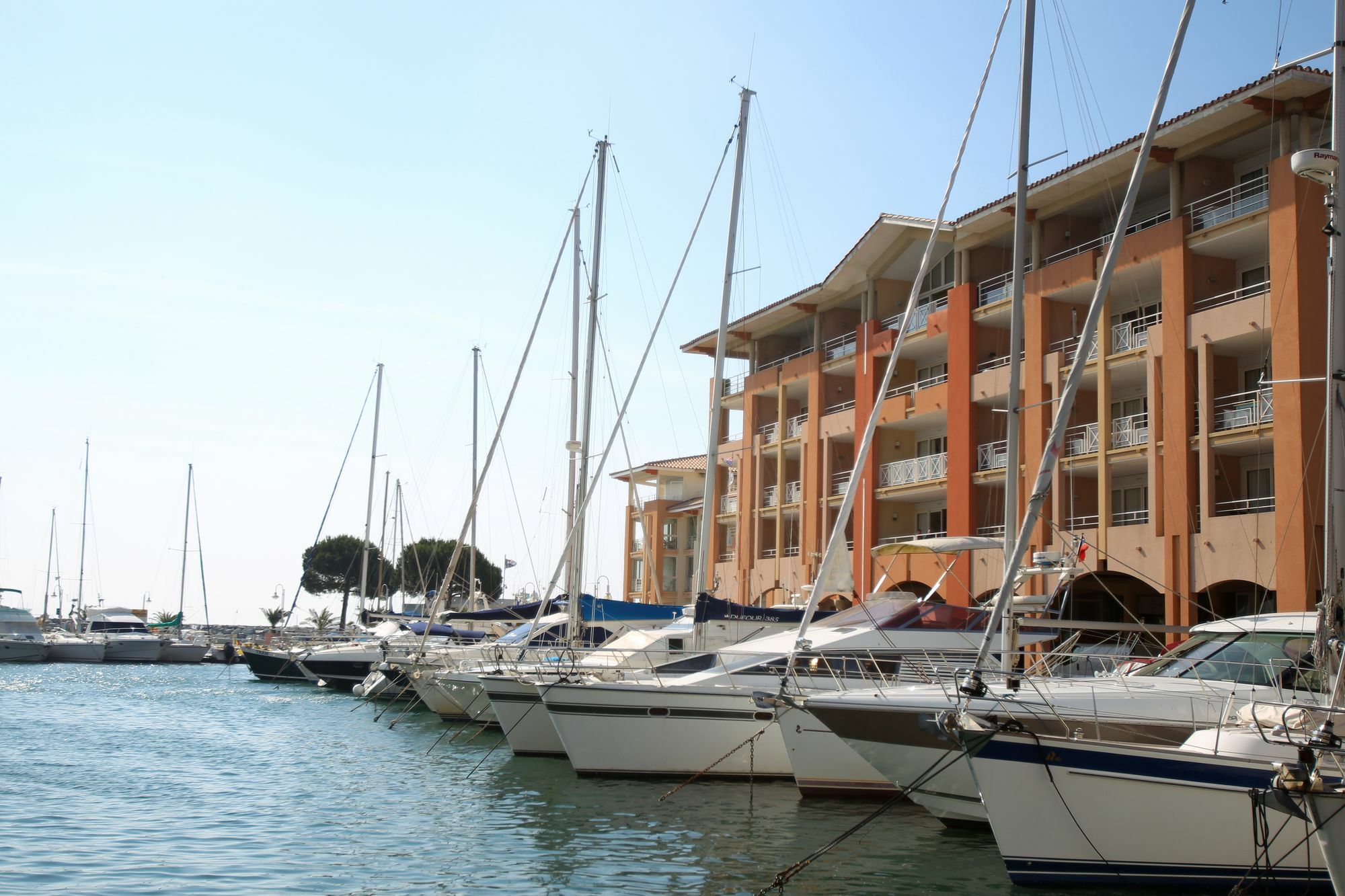 Residence Pierre & Vacances Cap Hermes Фрежюс Экстерьер фото